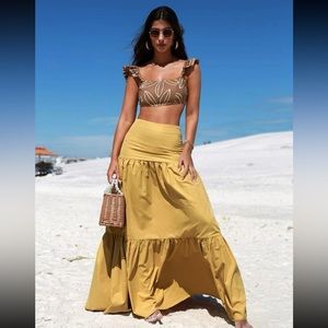 Geo Print Ruffle Sleeve Crop Top & Flounce Hem Skirt